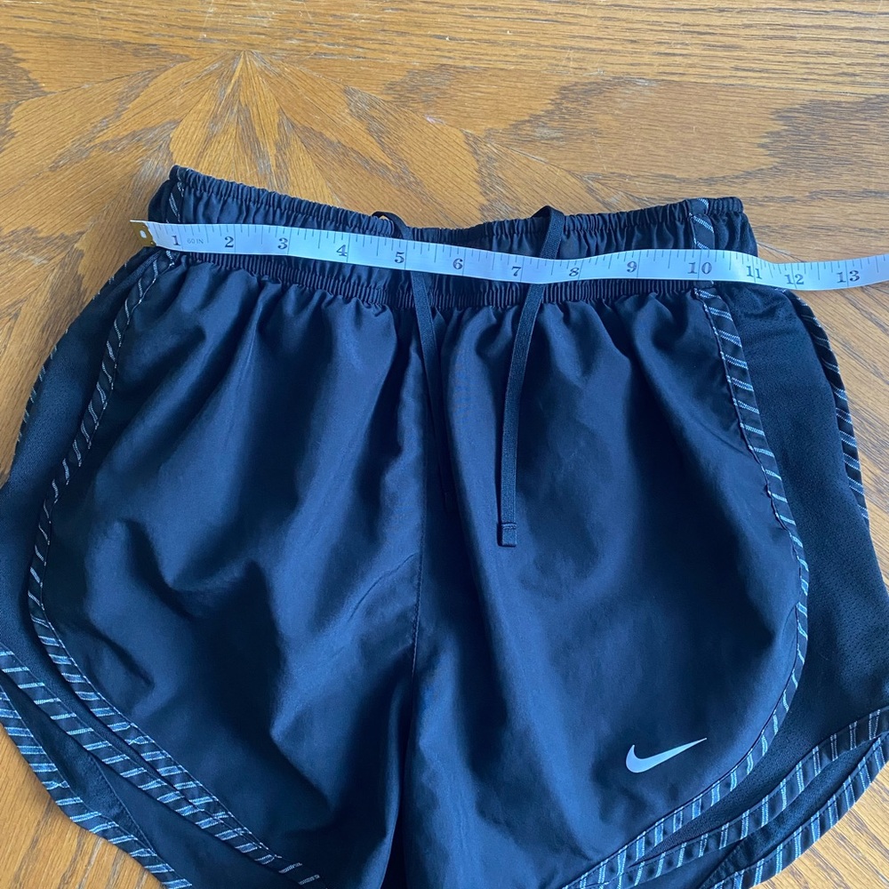 Nike Tempo Athletic Shorts - Women’s XS - Black - Picture 7 of 8